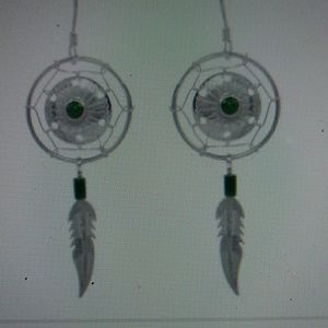 NWT-GENUINE GREEN JADE STERLING EARRINGS. 2" LONG. (R-9)